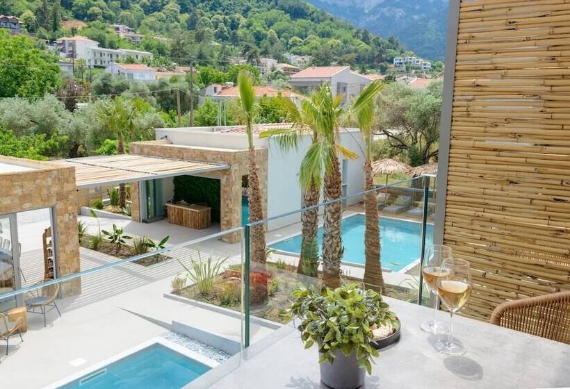 Soho Exclusive Suites