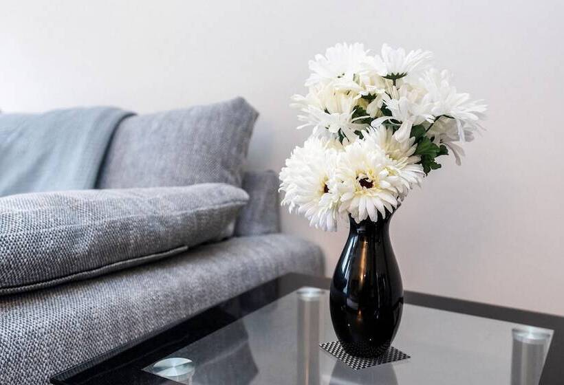 Stunning 3bd Home Hillsborough Sheffield