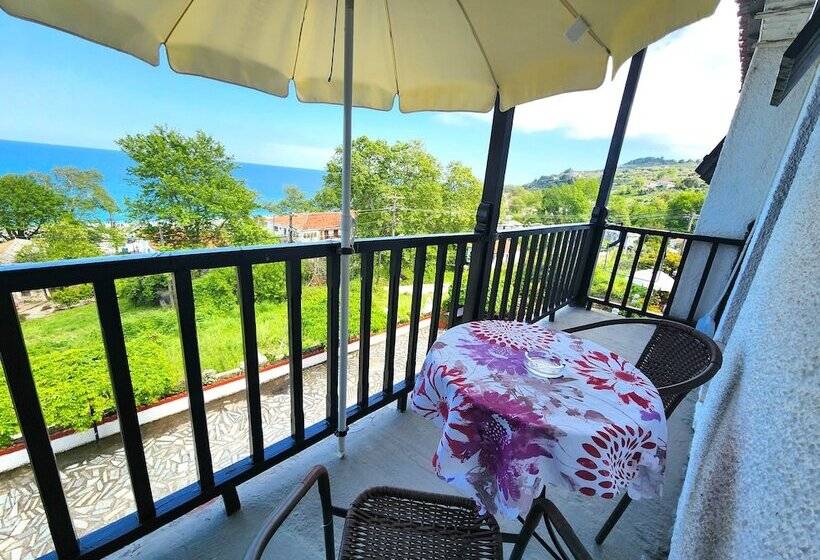 Yalla Chorefto   Hotel & Fun