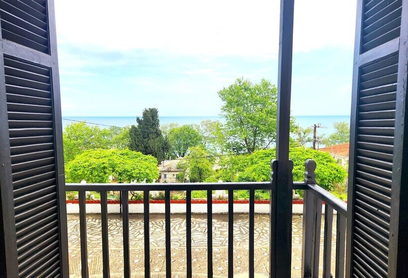 Yalla Chorefto   Hotel & Fun