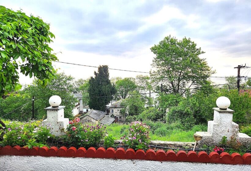 Yalla Chorefto   Hotel & Fun