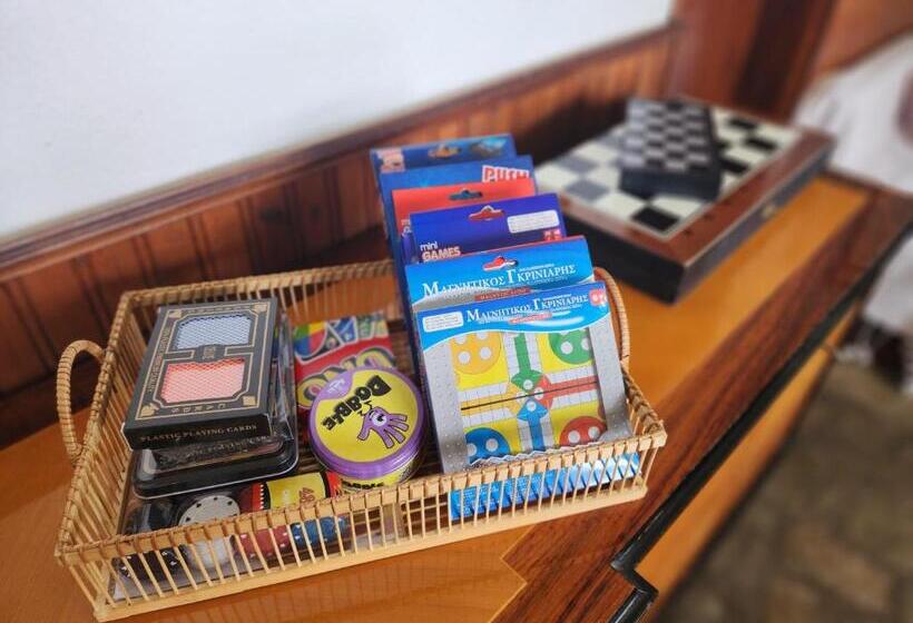 Yalla Chorefto   Hotel & Fun