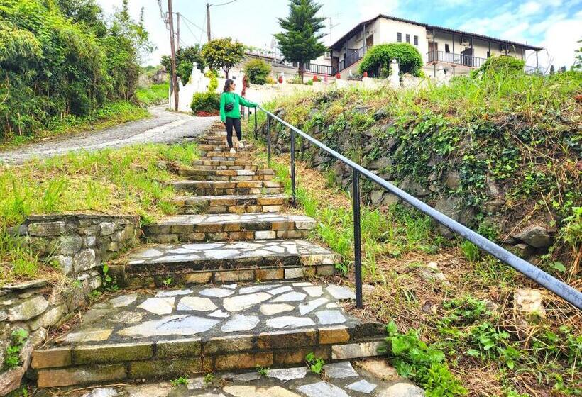 Yalla Chorefto   Hotel & Fun