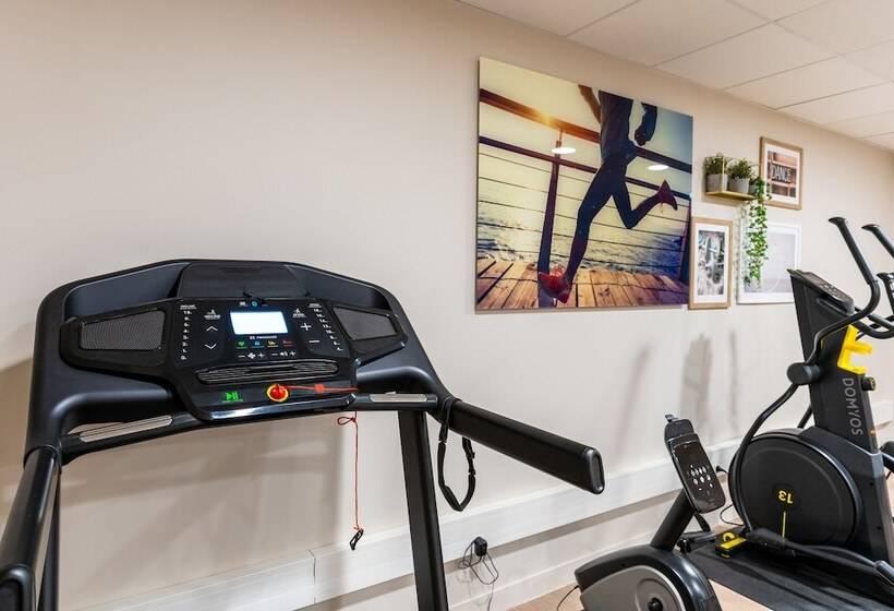 Zenao Appart Hôtels Suresnes