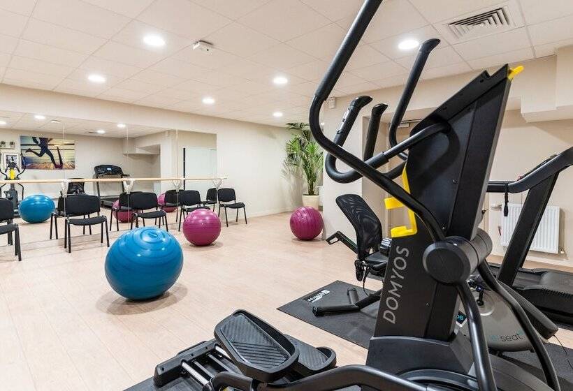 Zenao Appart Hôtels Suresnes