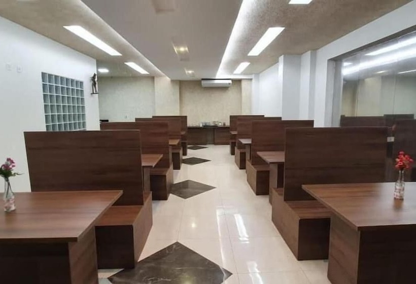 בית מלון כפרי Açai Club