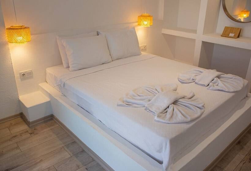 فندق Aloha Suites Mediterranean