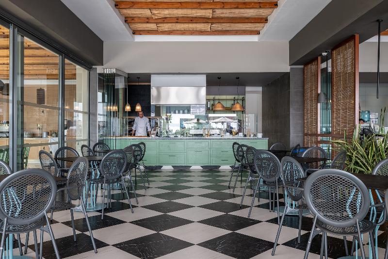 ホテル Atlantica Mikri Poli Park