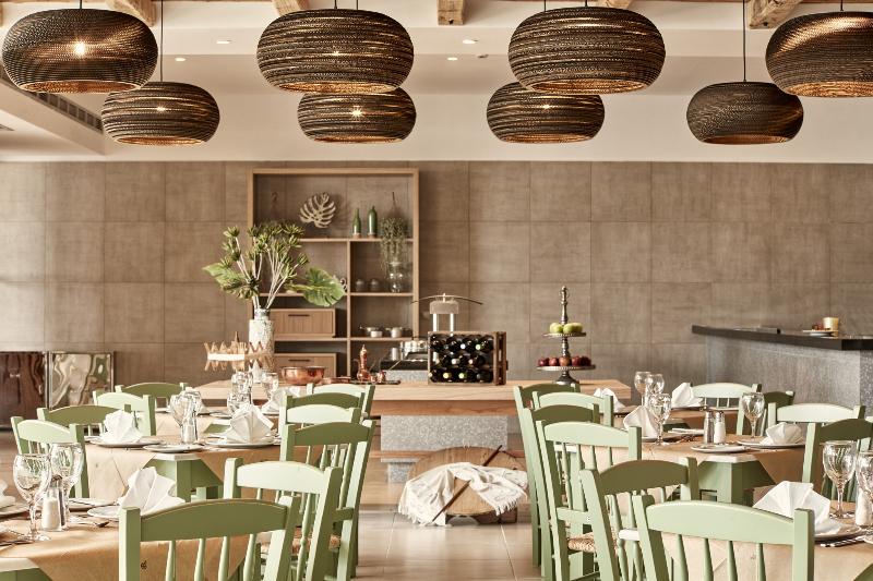 ホテル Atlantica Mikri Poli Park