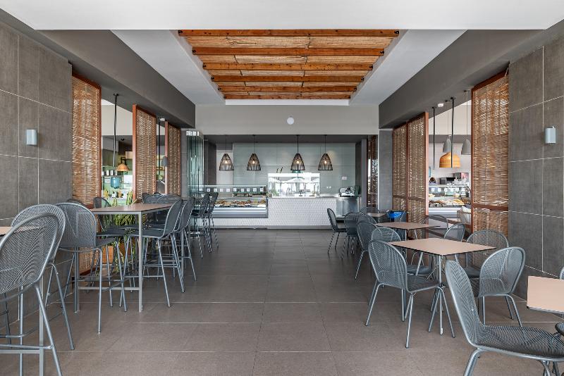 ホテル Atlantica Mikri Poli Park