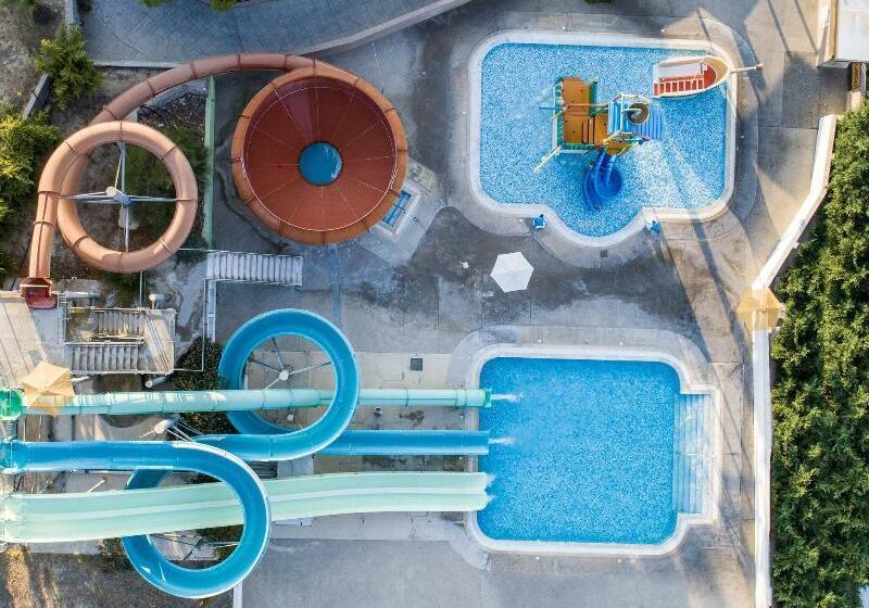 ホテル Atlantica Mikri Poli Park