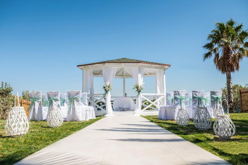 ホテル Atlantica Mikri Poli Park