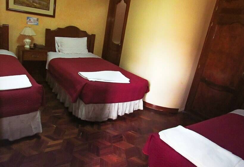 هتل Diamante Azul