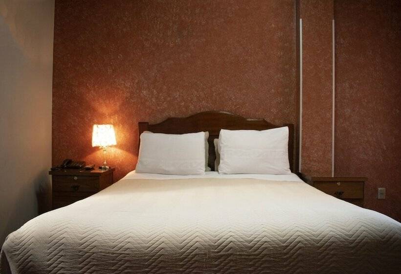 هتل Diamante Azul