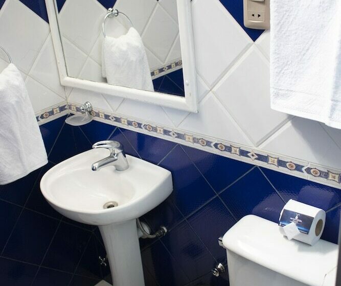 هتل Diamante Azul