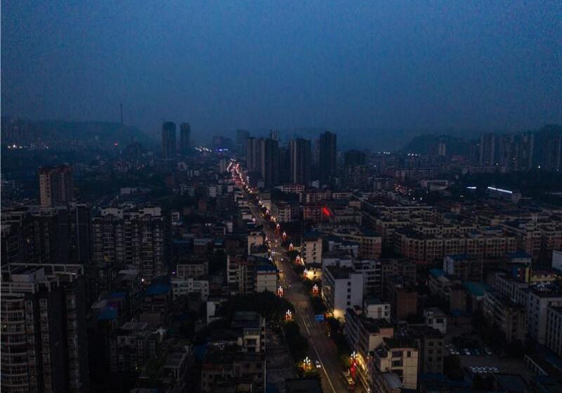 Отель Greentree Eastern Yibin Yijian Road New City Plaza