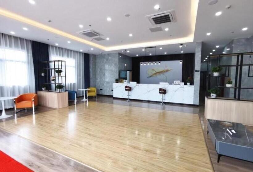 酒店 Greentree Inn Express Jiangsu Taizhou North High Speed Railway Station