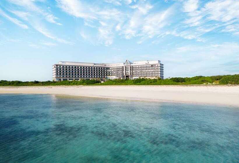ホテル Hilton Okinawa Miyako Island Resort
