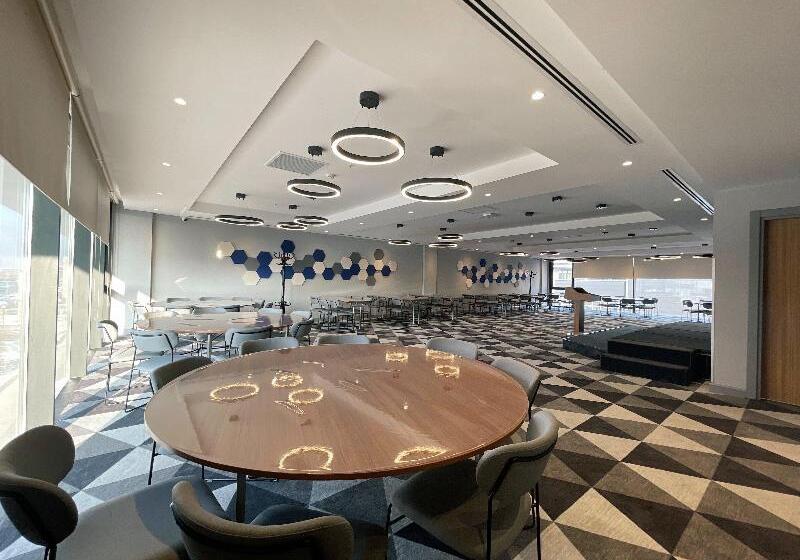 Hotel Holiday Inn Express Ankara Airport, An Ihg