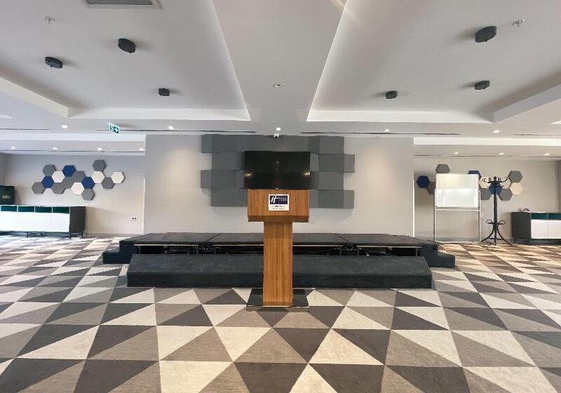 Hotel Holiday Inn Express Ankara Airport, An Ihg