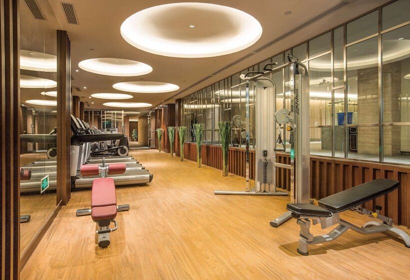 ホテル Howard Johnson By Wyndham Dongqian Lake Plaza Ningbo