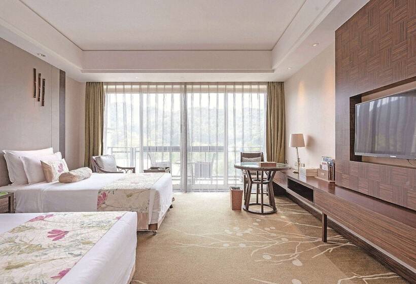 ホテル Howard Johnson By Wyndham Dongqian Lake Plaza Ningbo