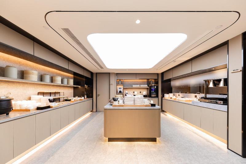 Ji Hotel Xuyi Jiaxi Square