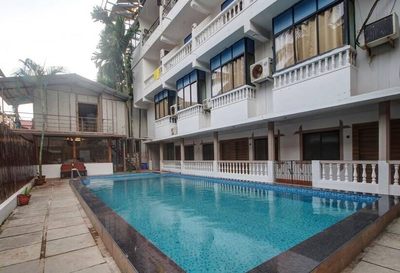 בית מלון כפרי Pleasure Inn Near Turtle Beach  Morjim