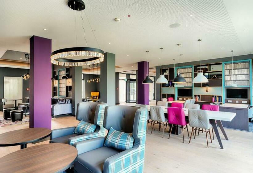 هتل Premier Inn Berlin Airport