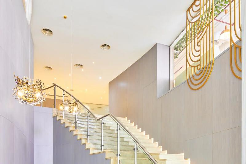 Hotel Ramada By Wyndham Doha Old Town