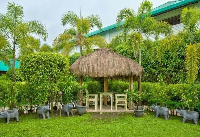 هتل Resort Borgos