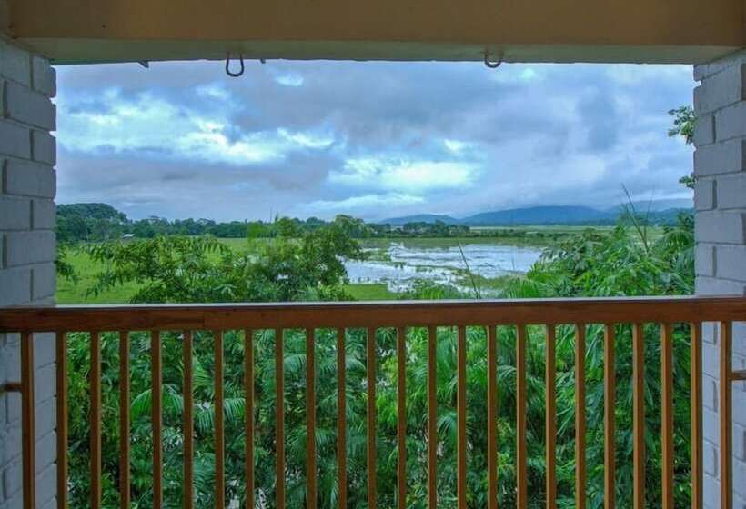 هتل Resort Borgos