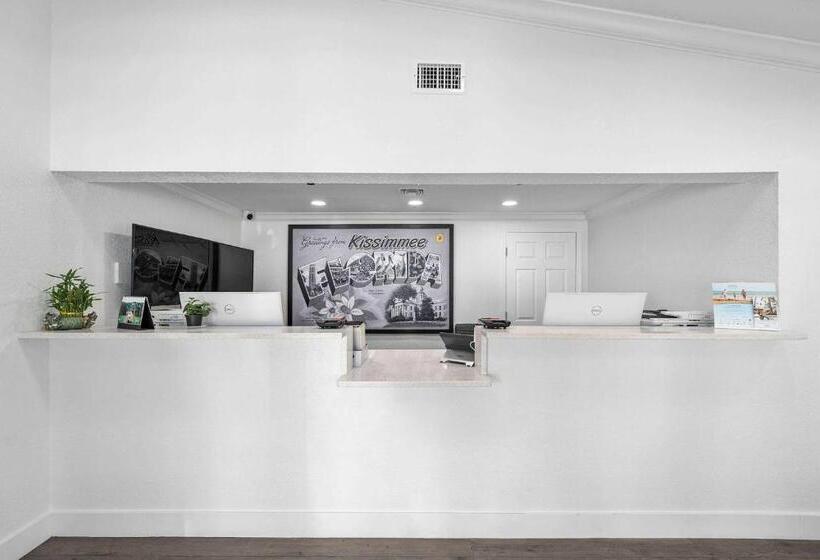 酒店 Travelodge By Wyndham Kissimmee/orlando