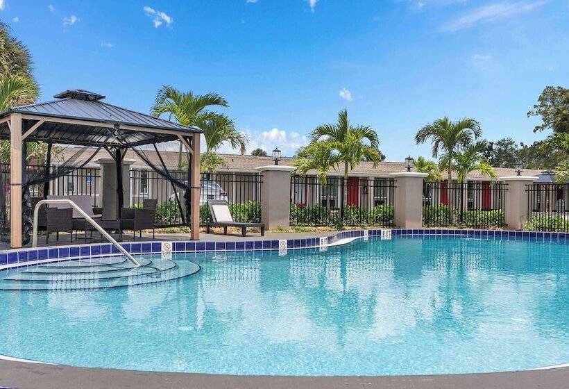 酒店 Travelodge By Wyndham Kissimmee/orlando