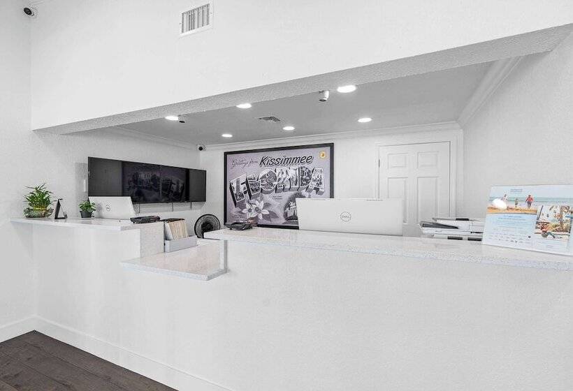 酒店 Travelodge By Wyndham Kissimmee/orlando