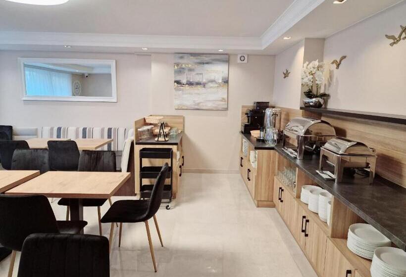 Отель Villa Cristal