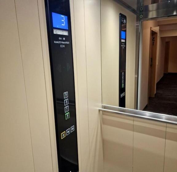 Отель Villa Cristal