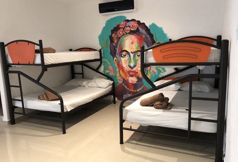 בית מלון כפרי Villa Leo Cancun Downtown