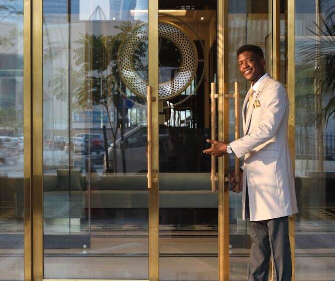 هتل Waldorf Astoria Doha West Bay