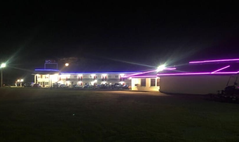 Motel Boutique By Wolf Inn