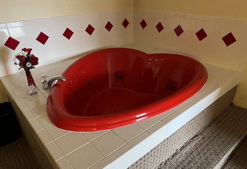 Motel Boutique By Wolf Inn