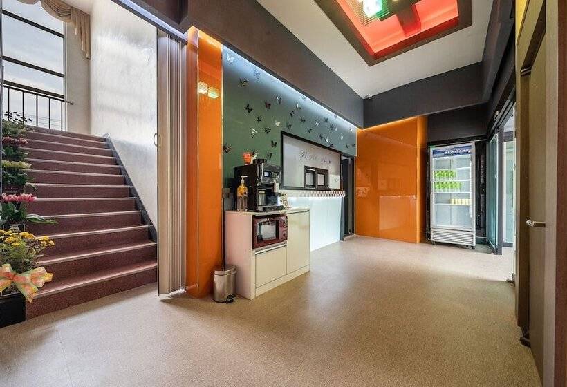 Motel Gapyeong Brown