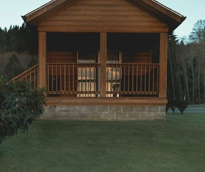 汽车旅馆  Watefront At Potlatch