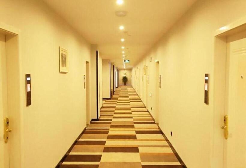 Shell Hotel Liaocheng Dongchang Xi Road Railway Station