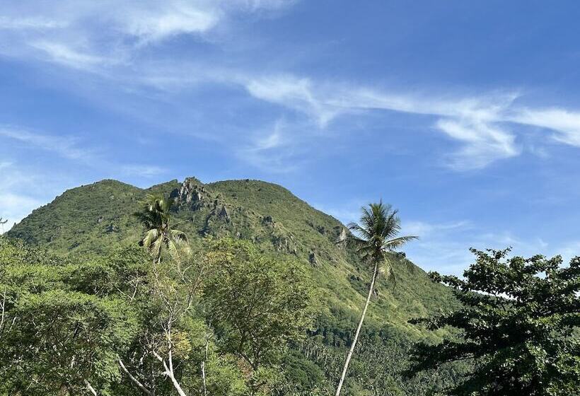 Tongatok Cliff Resort