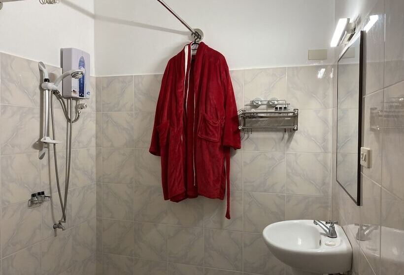 Tongatok Cliff Resort