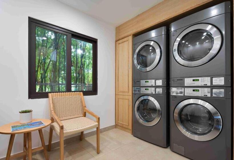 三亚瞻云精选酒店 The Yun Collection Sanya