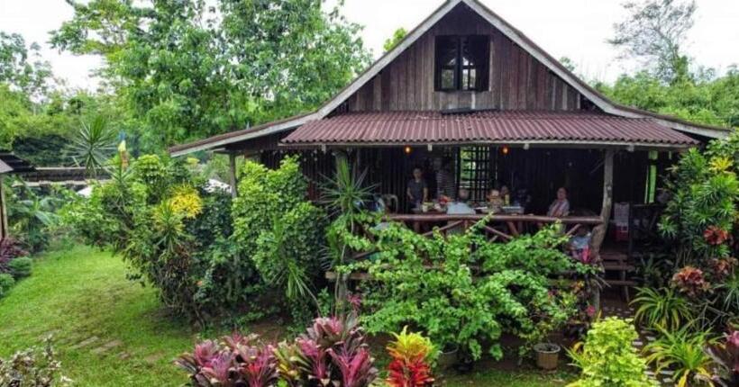 Banlaw Garden Resort