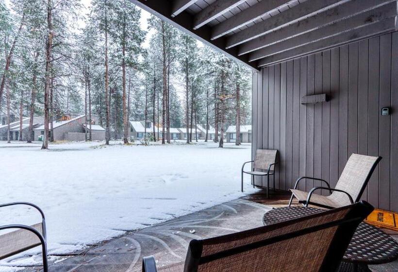 هتل 17 Meadow House