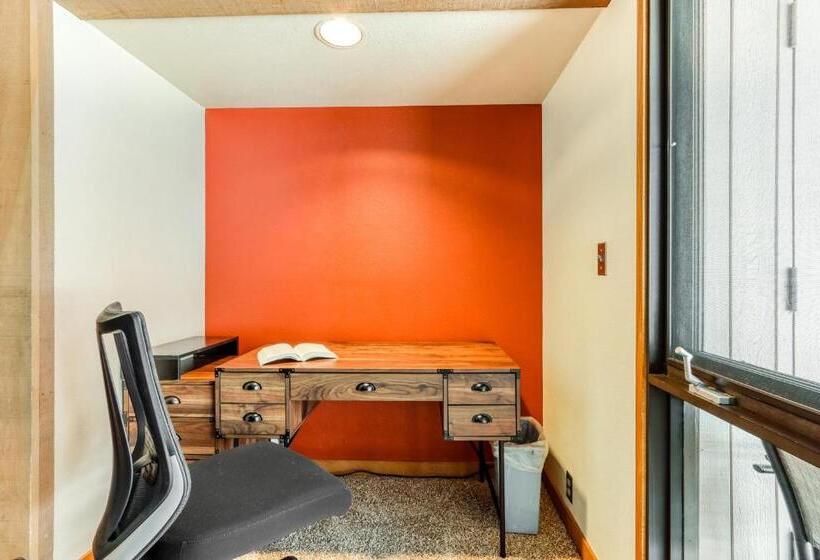 هتل 17 Meadow House